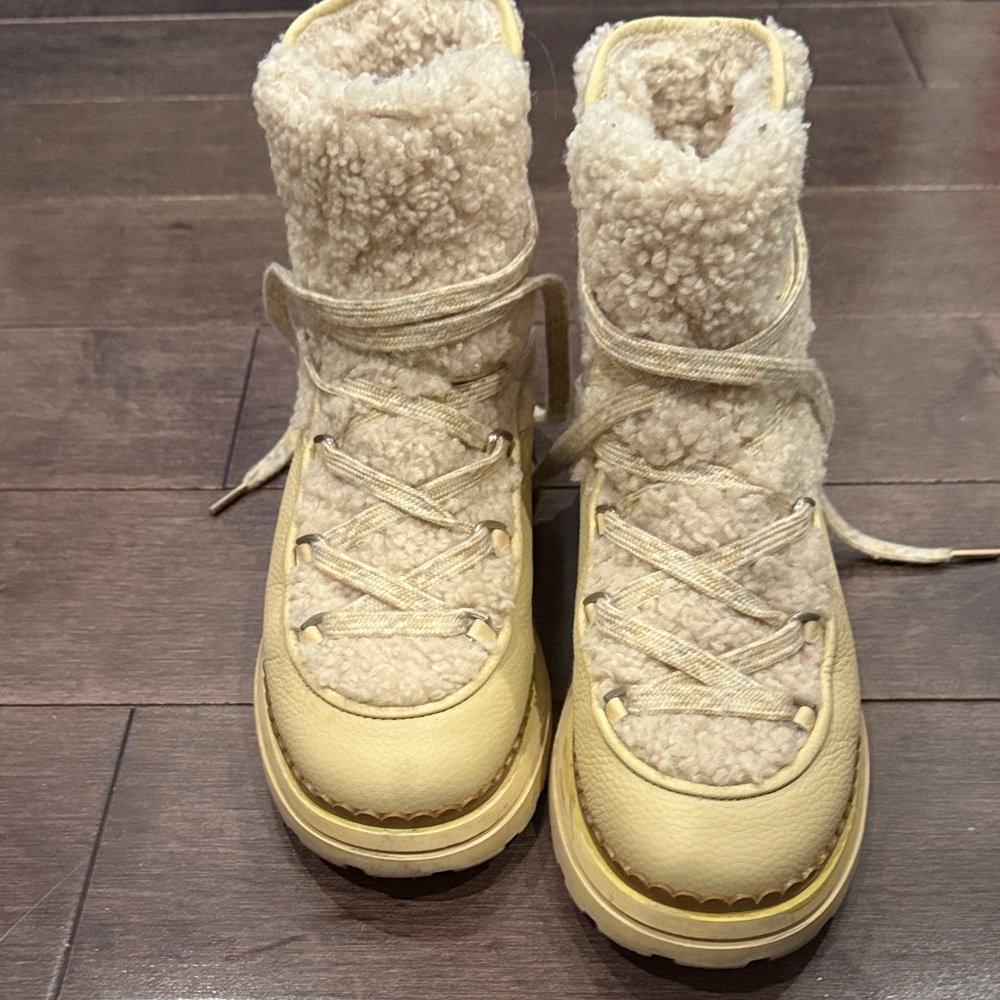 Sam Edelman Cream Winter Boots
